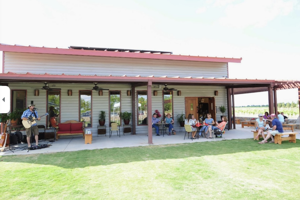 Photo Courtesy of Sombra Antigua Winery 